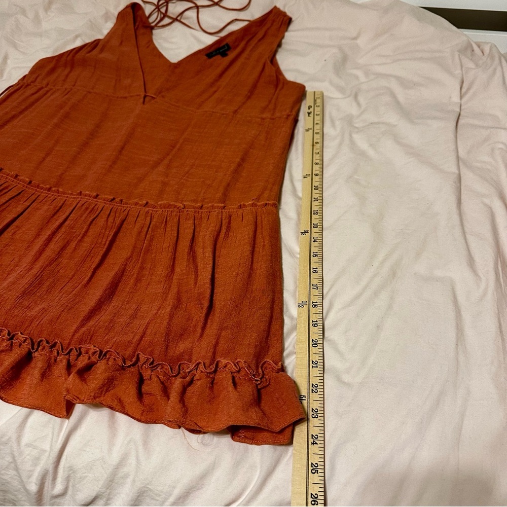 Babydoll Tiered Mini Dress Rust large - Picture 10 of 11